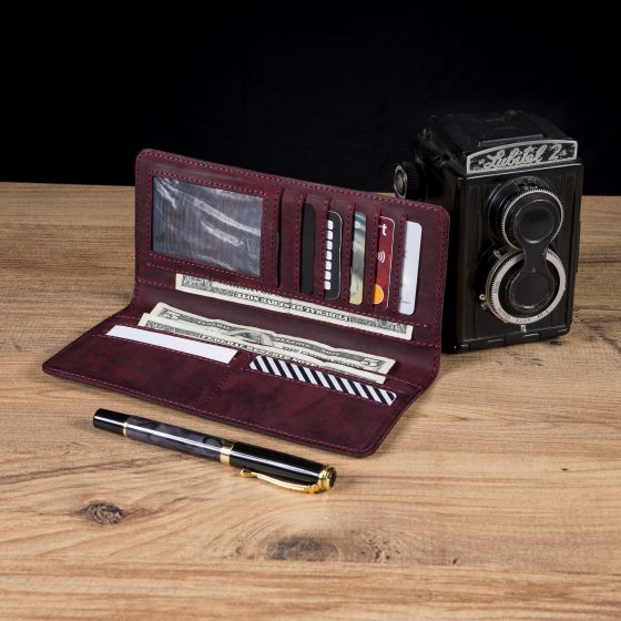 Ürün fotoğraflığı örneği – deri ürünü (Deri portföyü)